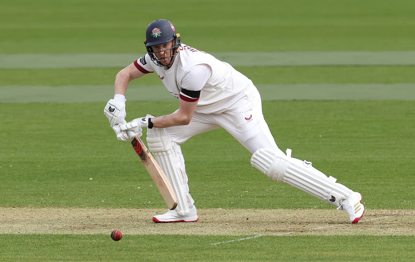 Bohannon, Wells set up Lancashire on hard-fought day