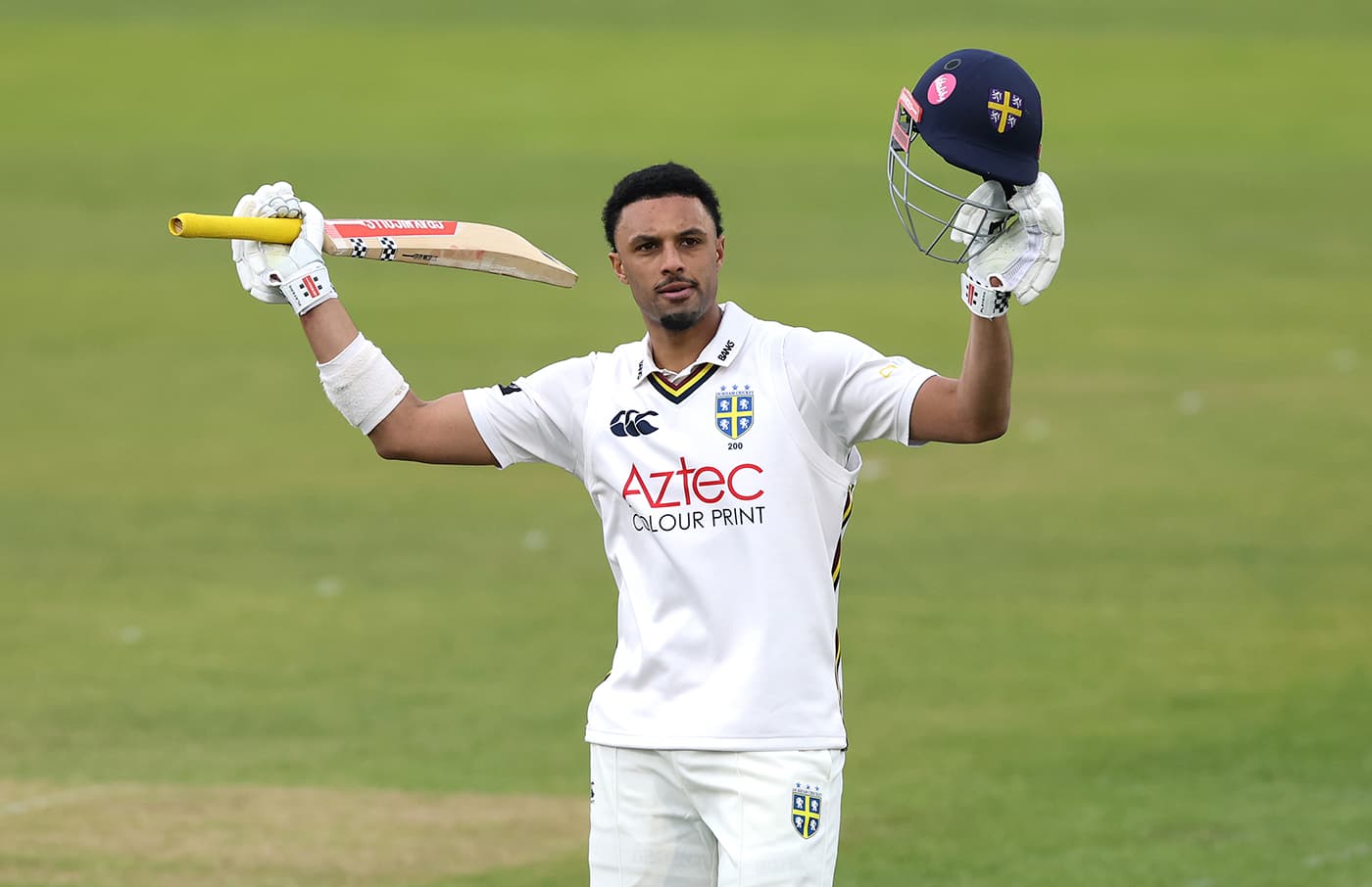 Gay cruises to first century of season as Crawley fails again