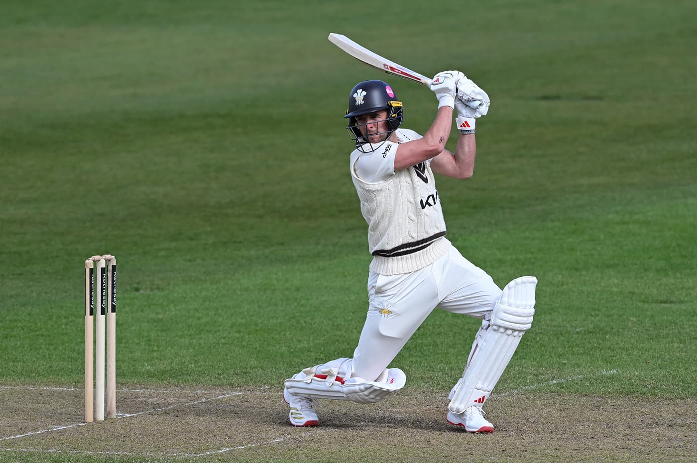 Foakes, Lawes enter folklore as record stand rescues Surrey